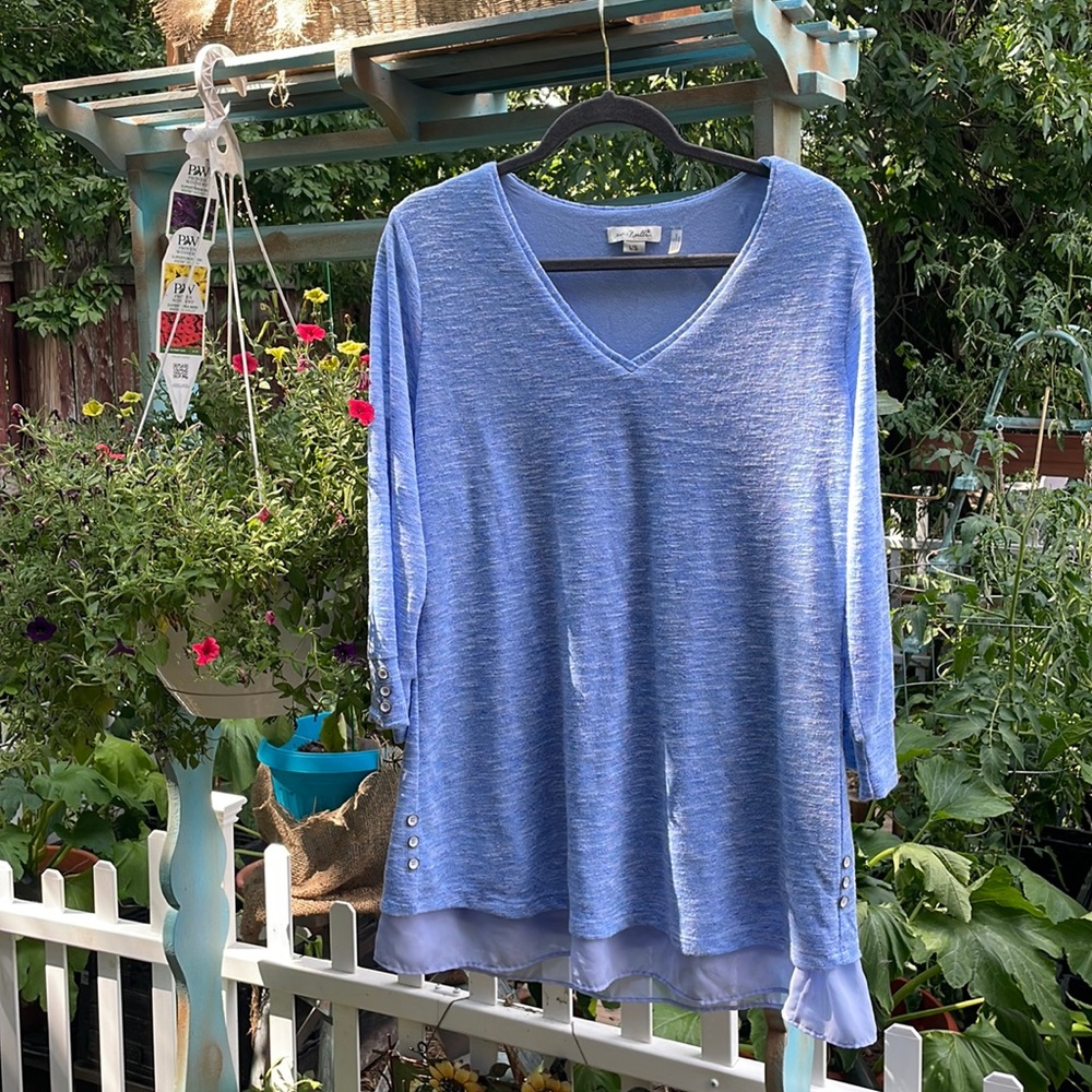 Simply Noelle blue sweater | size L/XL